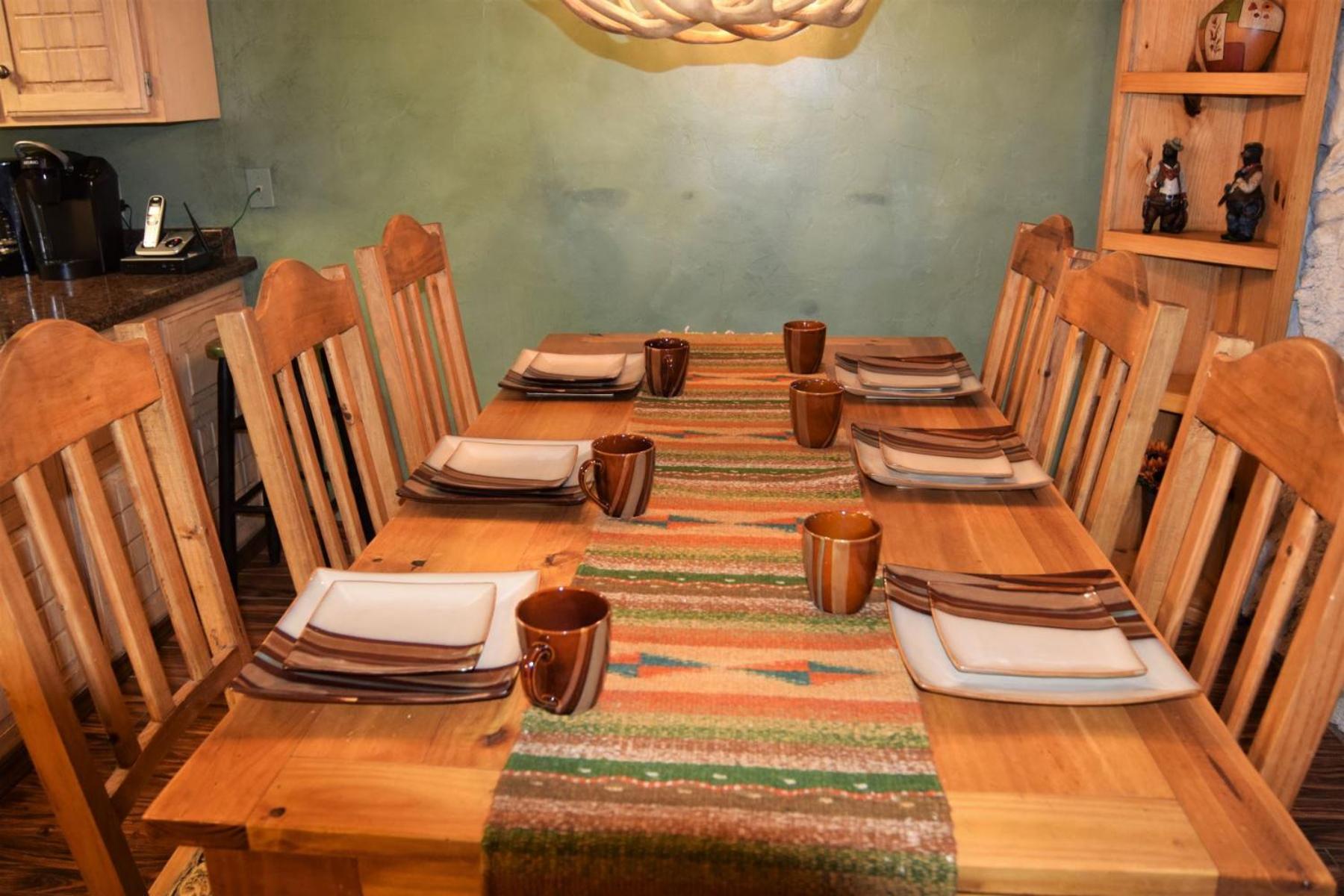 Claim Jumper Townhouse 16 - On The River - Across From The Fishing Ponds - In Town - Near The Ski Area - Fireplace - Wifi - Sate 红河 外观 照片